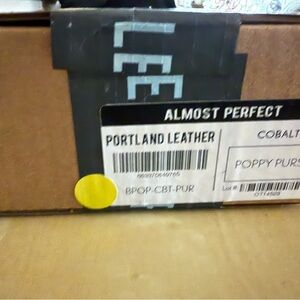 NWOT PLG Portland Leather Goods AP Cobalt Classic Poppy